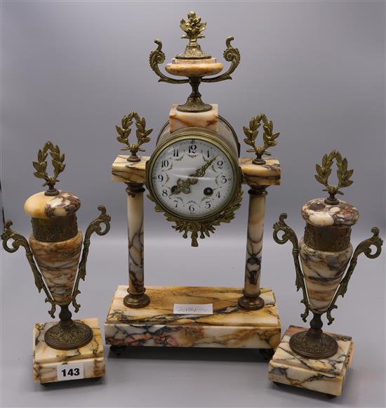 Breche Medoux clock garniture